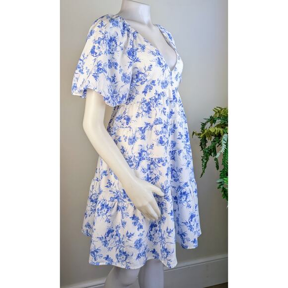 Entro White Blue Floral Ruffled Babydoll Minidress Puff Sleeve Size Medium - Picture 4 of 11